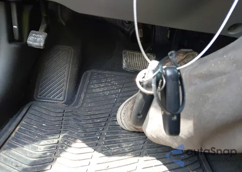 2011 Hyundai Sonata Limited z USA, uszkodzony, nr VIN 5NPEC4AC2BH031916